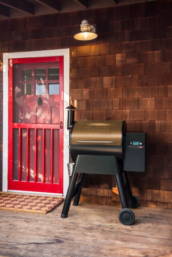 Traeger Grills Pro 575 Electric Wood Pellet Grill and Smoker, Bronze, 572 Square Inches Cook Area, 500 Degree Max Temperature, Meat Probe, 6 in 1 BBQ Grill with WiFi and app connectivity - Image 3